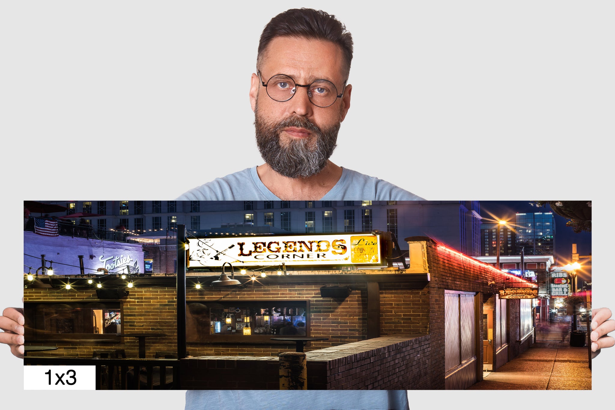 Legends Bar
